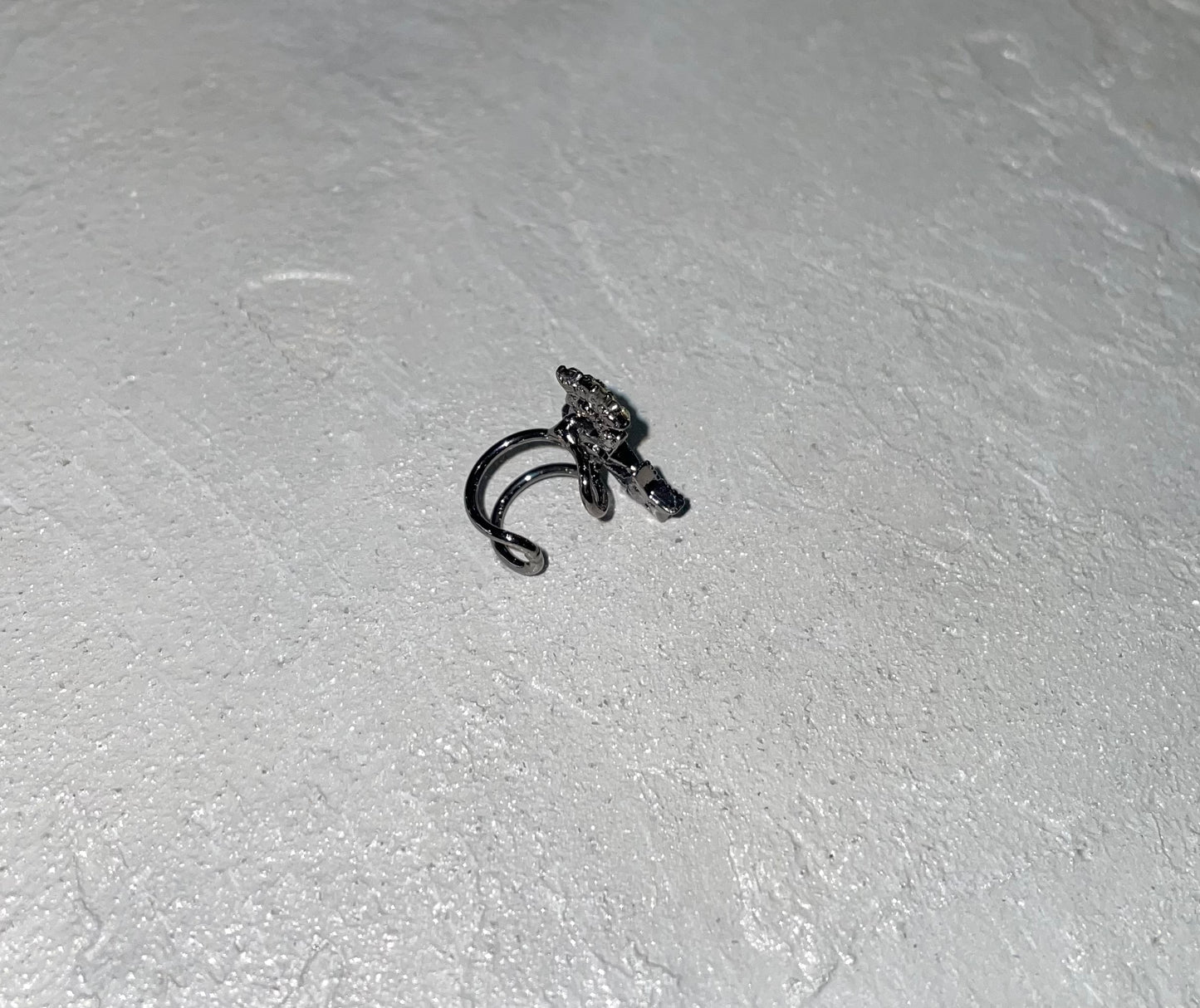 Star Cubic Ear cuff
