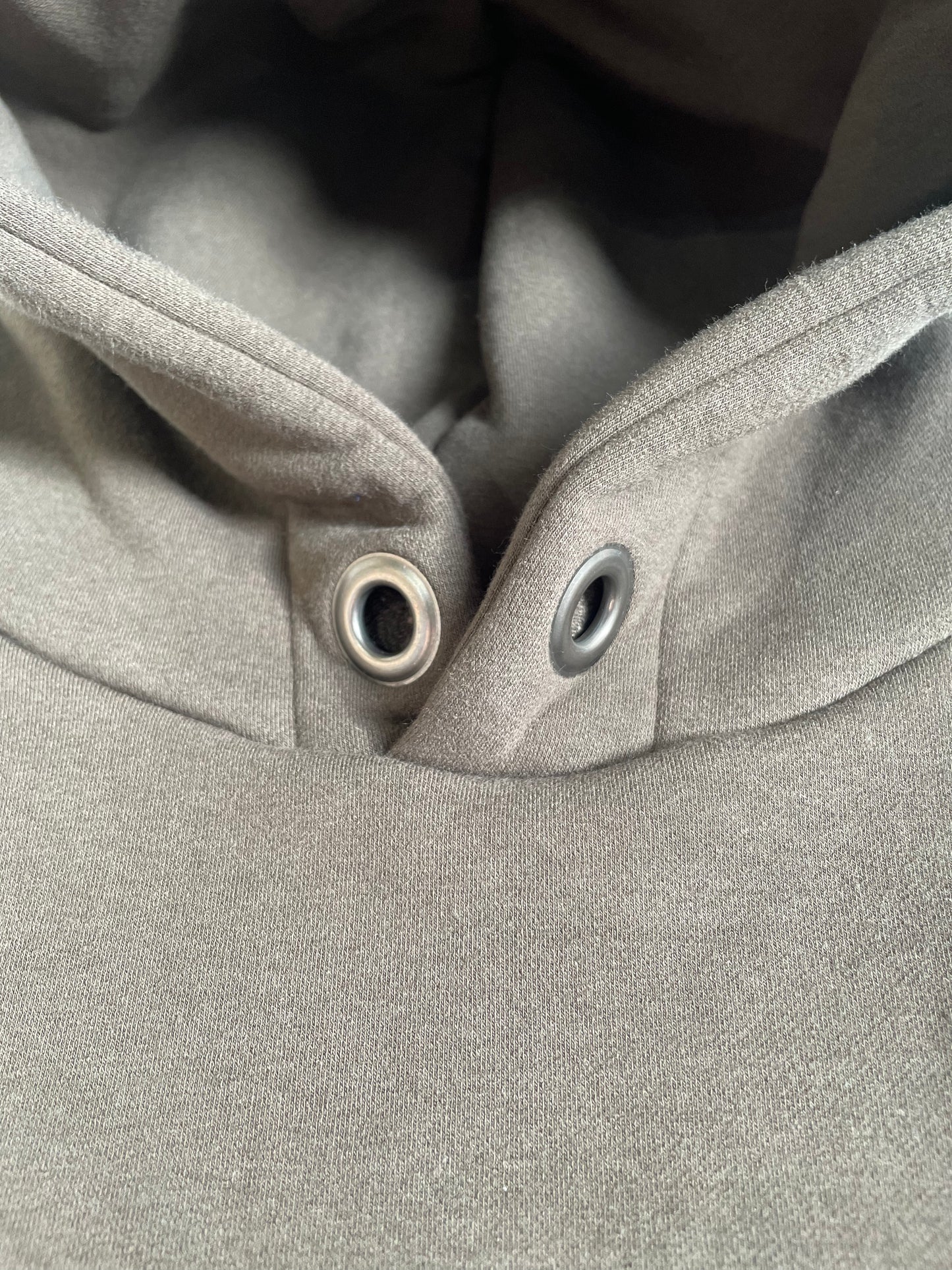 DOLL HOODIE SWEAT