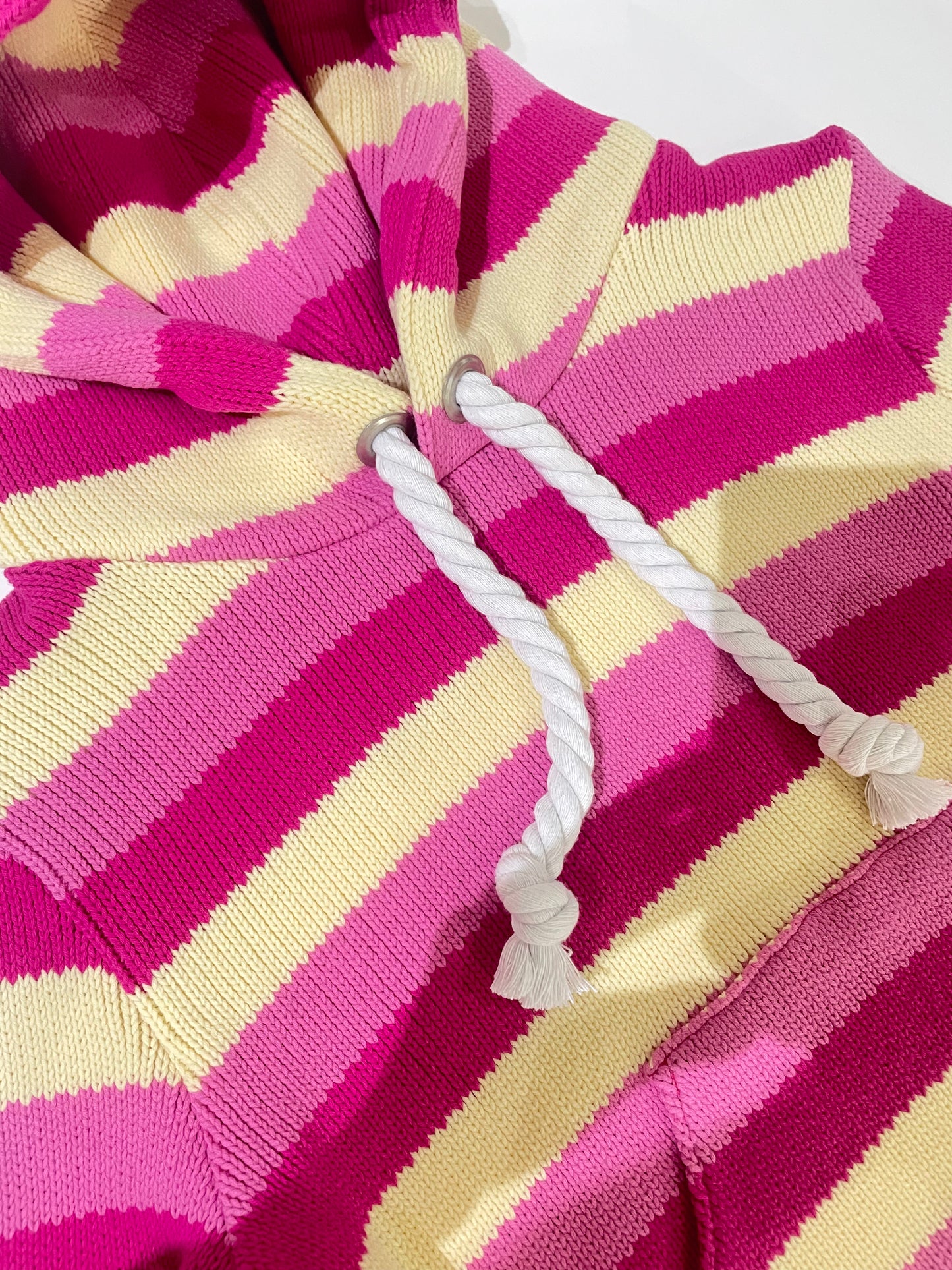 DOLL HOODIE KNIT