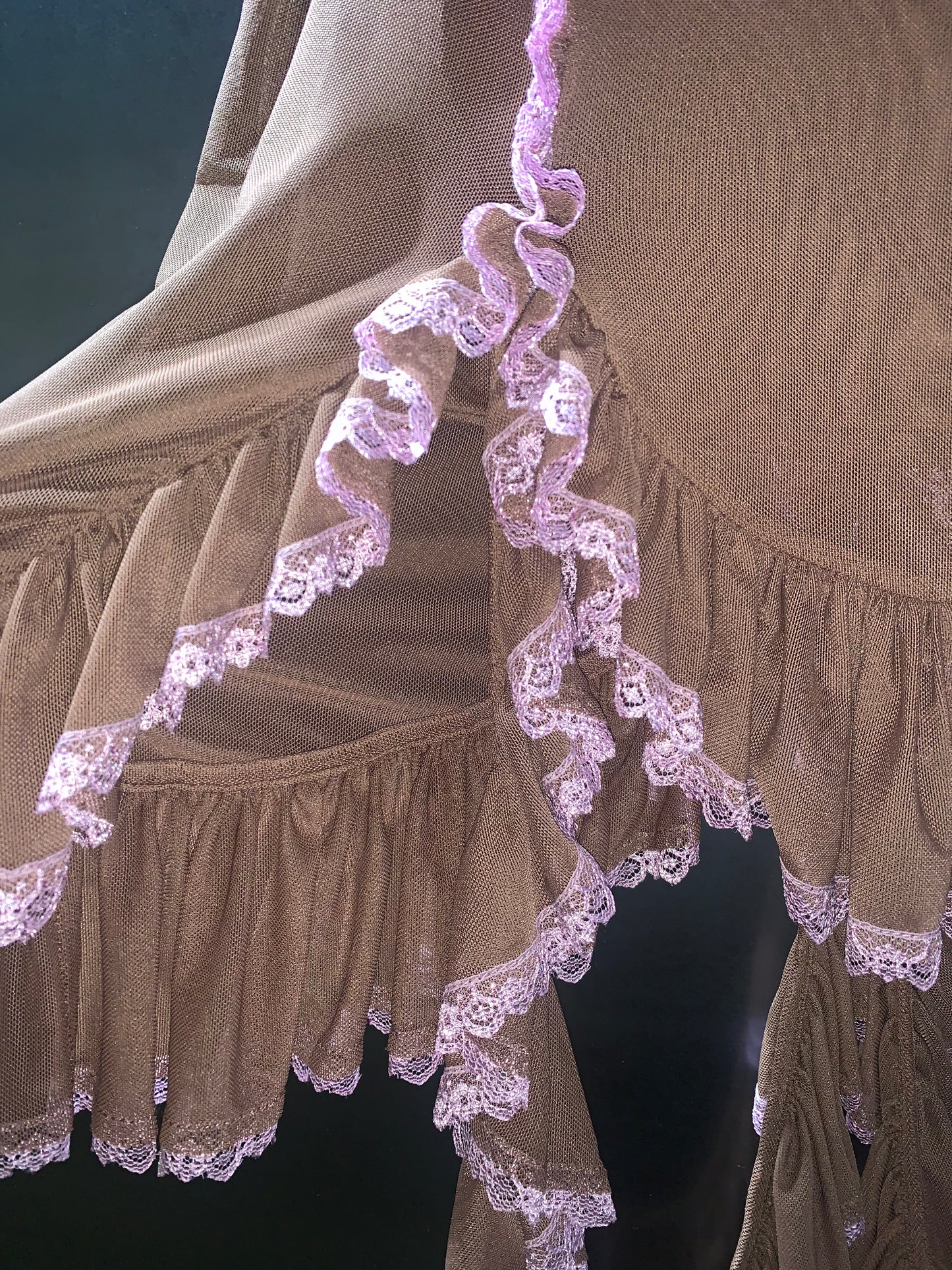 brown ruffled netting skirt with lace trim
