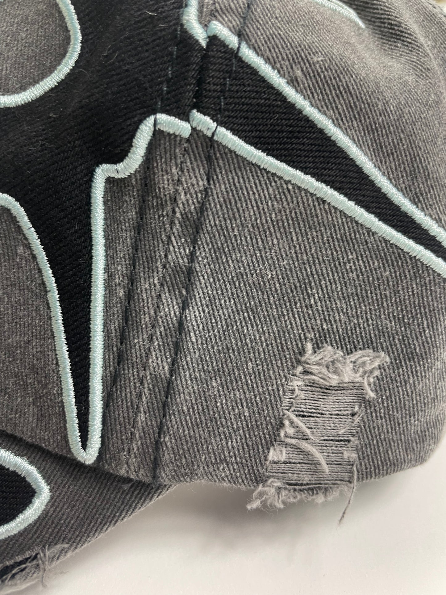 LOOKE DENIM APPLIQUE BASEBALL CAP