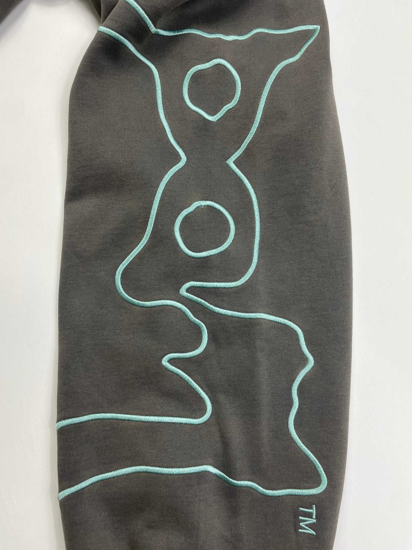 SAND SCRIPT SWEATPANT