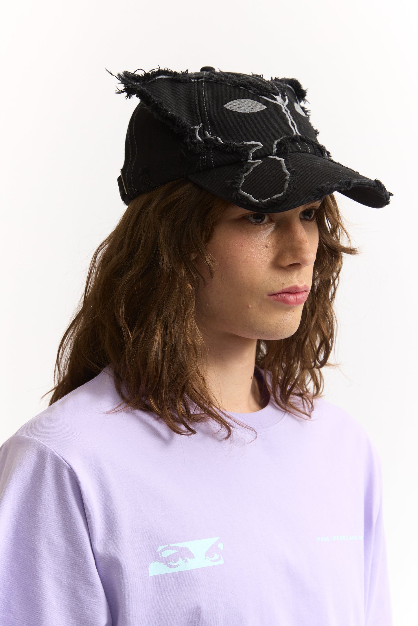 ALIEN KISS WINGWD BASEBALL CAP