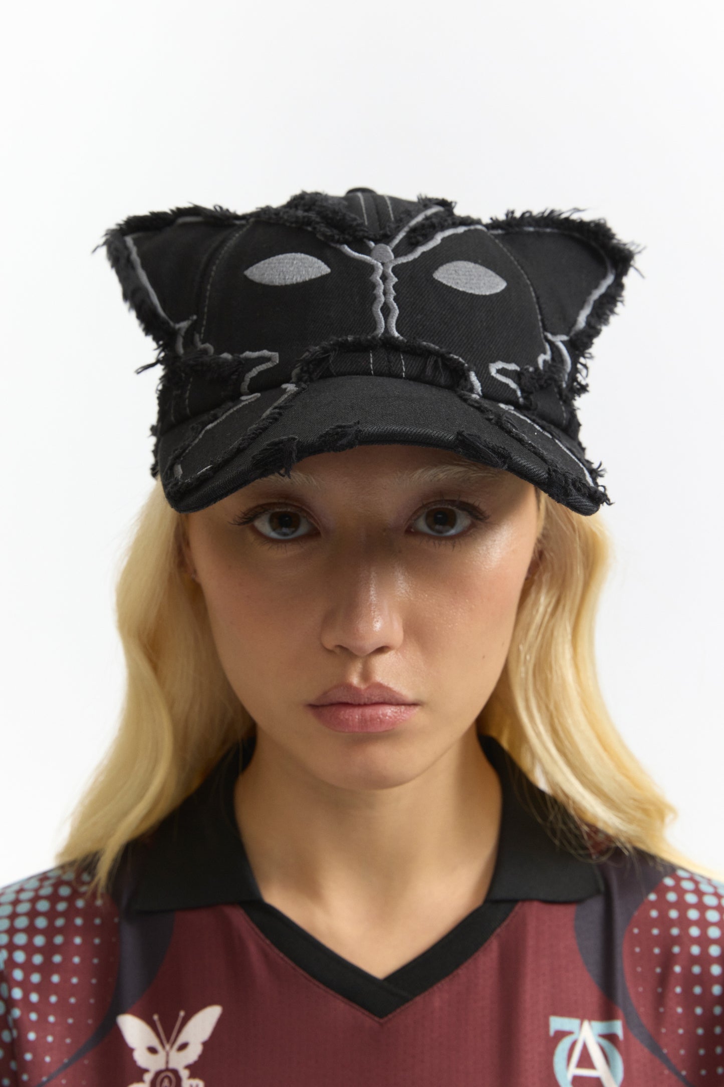 ALIEN KISS WINGWD BASEBALL CAP