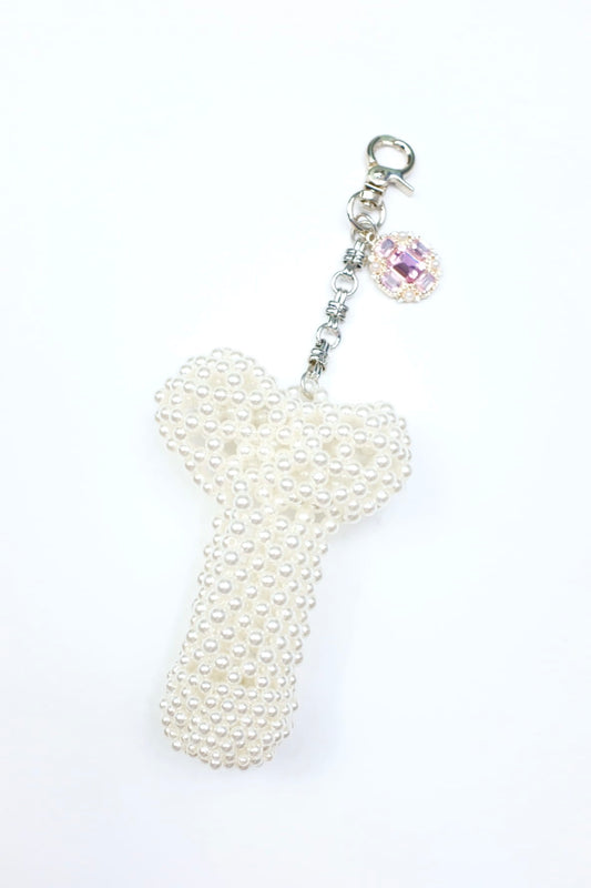 "Romandick" white beads pink rhinestone pendant