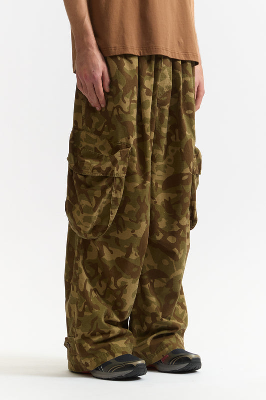 GARDEN VARIETY CAMO CHOW PANTS