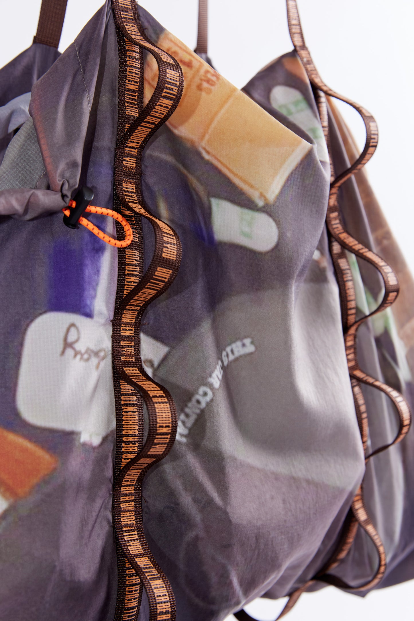 INFORMATION FLOW LIGHT WEIGHT BAG-MARTINE SYMS