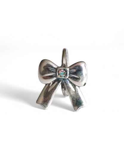 Cubic ribbon lip and ear cuff