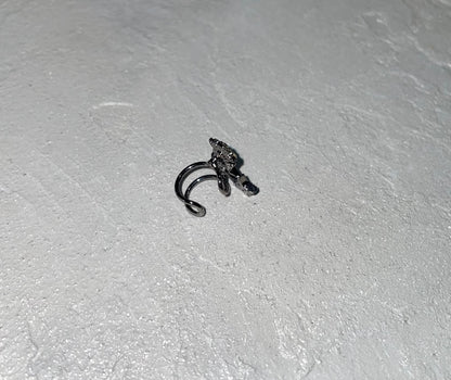 Star Cubic Ear cuff