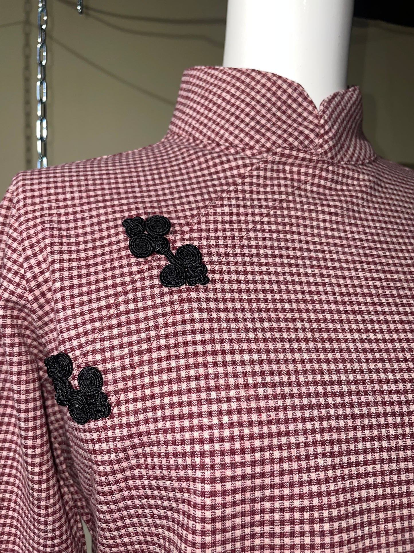 MOMENTEL Burgundy Check Button T-Shirt